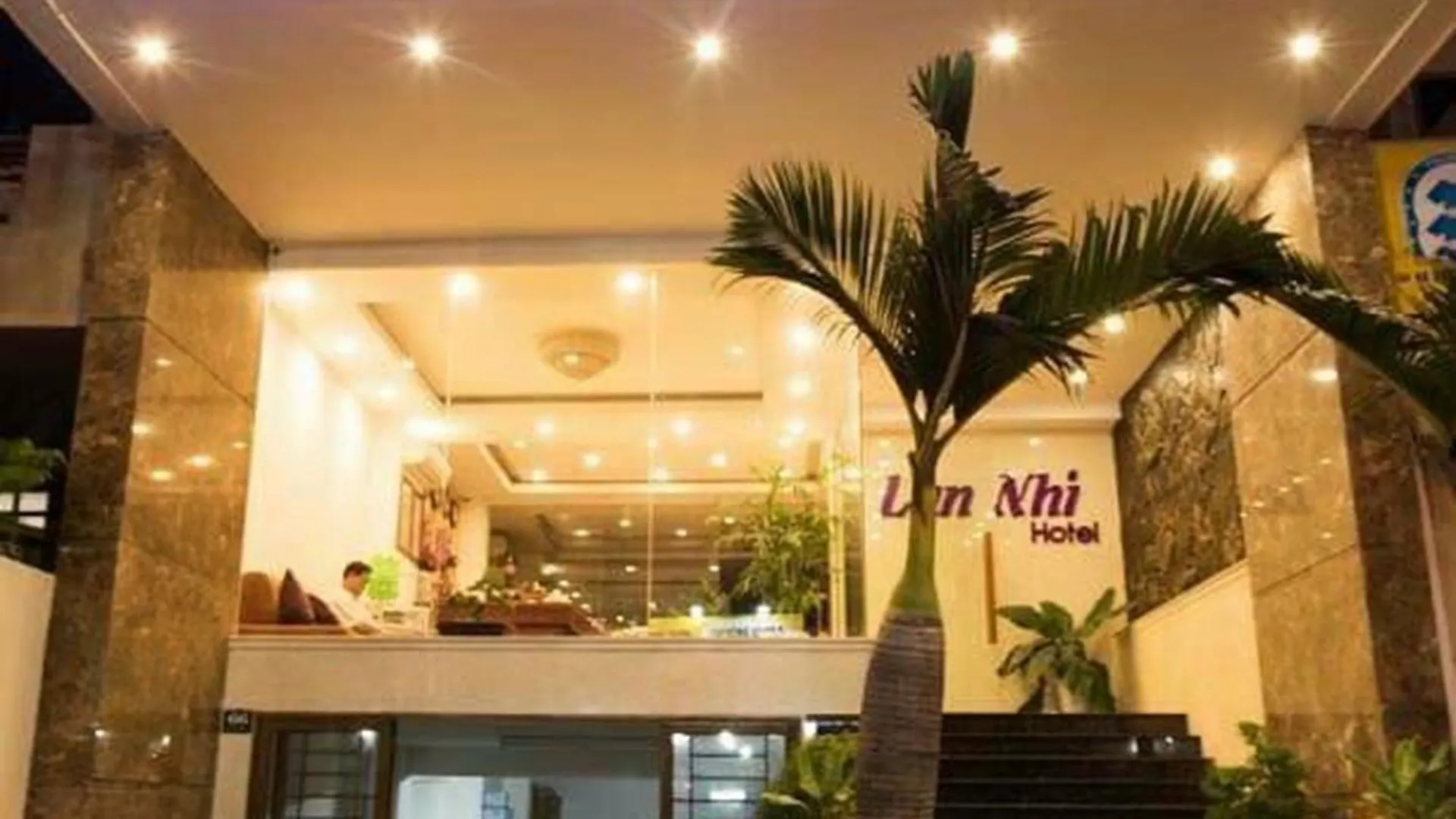 Twilight Beach Hotel Дананг Вьетнам